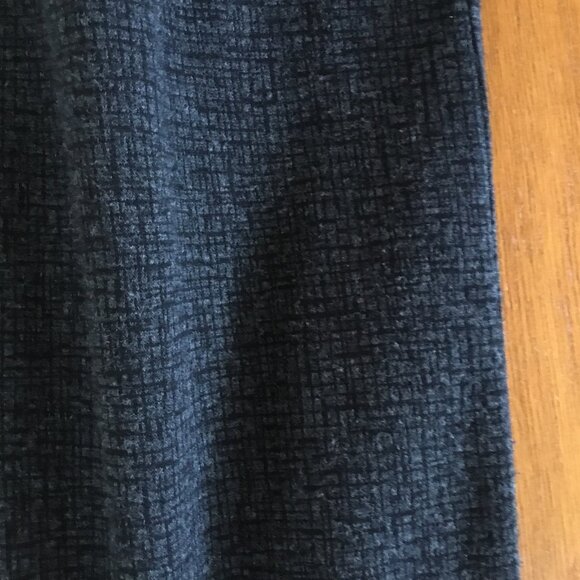 Skirt - Picture 2 of 2